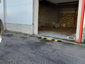 Pronájem skladu, Baška, 555 m2