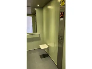 Prodej bytu 2+1, Praha - Kobylisy, Frýdlantská, 45 m2