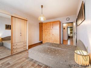 Prodej bytu 3+1, Plzeň, Plaská, 75 m2