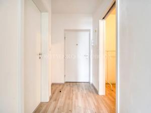 Pronájem bytu 2+kk, Praha - Vysočany, Za Krejcárkem, 49 m2