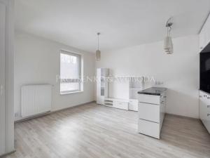 Pronájem bytu 2+kk, Praha - Vysočany, Za Krejcárkem, 49 m2