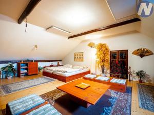 Prodej vícegeneračního domu, Paračov, 388 m2