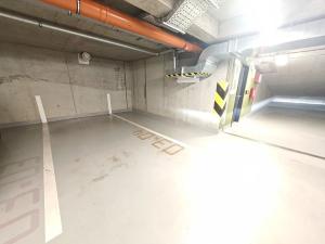 Pronájem bytu 3+kk, Praha - Smíchov, Grafická, 95 m2