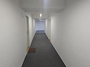 Pronájem bytu 1+kk, Praha - Jinonice, Peroutkova, 16 m2