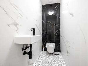 Prodej bytu 3+kk, Praha - Karlín, Molákova, 69 m2