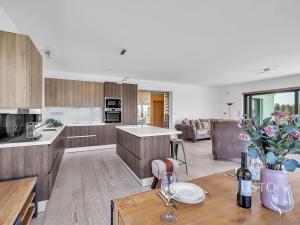 Prodej vily, Stará Huť, 188 m2