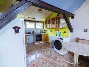 Prodej vícegeneračního domu, Vejprty, 900 m2