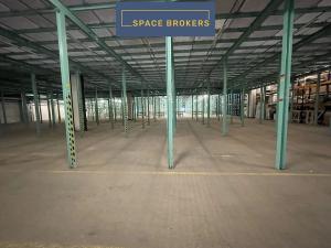 Pronájem skladu, Hradec Králové, 1601 m2