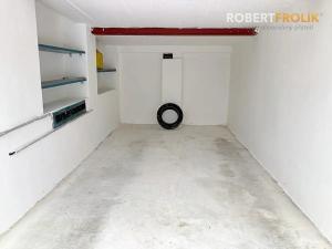 Prodej garáže, Praha - Bubeneč, Ve struhách, 15 m2