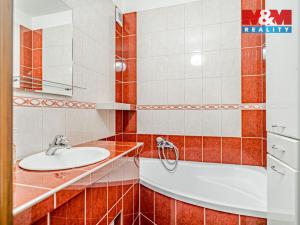 Prodej bytu 3+1, Orlová - Lutyně, Kpt. Jaroše, 72 m2