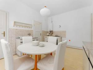 Prodej bytu 2+1, Brno, Vaňkovo náměstí, 83 m2