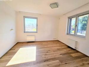 Pronájem bytu 3+kk, Praha, U Dívčích hradů, 123 m2