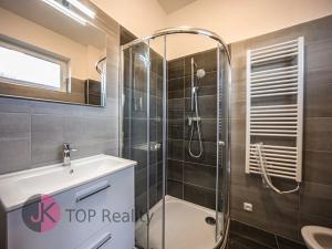 Pronájem rodinného domu, Soběhrdy, 150 m2