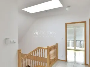 Pronájem vily, Praha - Nebušice, K Vizerce, 300 m2