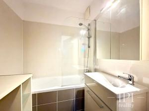 Pronájem bytu 2+kk, Praha - Michle, V dolině, 57 m2