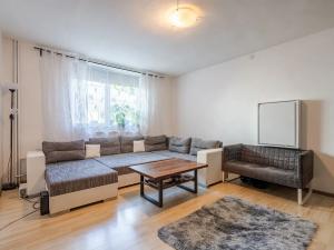 Prodej vícegeneračního domu, Ostopovice, U Kaple, 450 m2