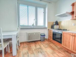 Pronájem bytu 2+1, Olomouc, Kaštanová, 64 m2