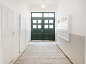 Prodej bytu 1+kk, Praha - Vyšehrad, Neklanova, 23 m2