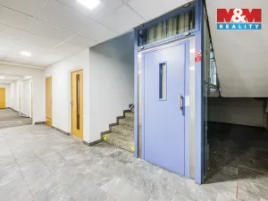 Pronájem kanceláře, Plzeň, alej Svobody, 22 m2