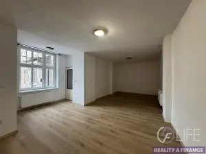 Pronájem bytu 1+kk, Vrchlabí, Krkonošská, 70 m2