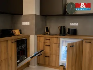 Pronájem bytu 1+kk, Praha, Polská, 32 m2