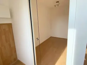 Prodej bytu 2+kk, Praha - Troja, Hnězdenská, 38 m2