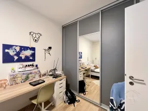 Pronájem bytu 2+kk, Praha - Hlubočepy, Benešova, 48 m2