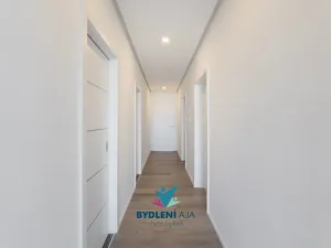 Prodej rodinného domu, Dubí, V Aleji, 206 m2