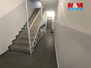Pronájem bytu 1+kk, Ústí nad Labem - Krásné Březno, Žežická, 30 m2