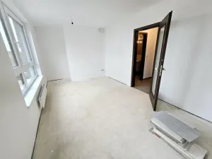 Prodej bytu 1+kk, Praha - Ruzyně, Stočesova, 30 m2