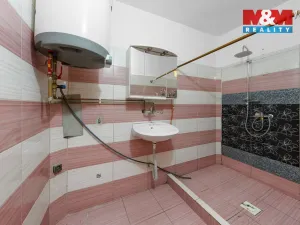 Prodej rodinného domu, Česká Kamenice - Dolní Kamenice, Za pilou, 450 m2