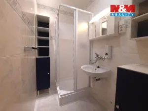 Pronájem bytu 2+kk, Praha - Bohnice, Poznaňská, 47 m2