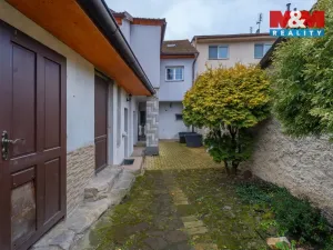 Prodej bytu 4+1, Velvary, Tyršova, 218 m2