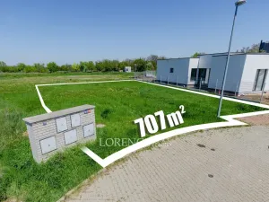 Prodej pozemku, Praha - Kbely, Ponikelská, 707 m2