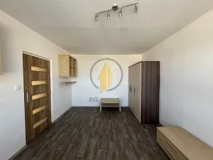 Pronájem bytu 1+1, Jičín, Přátelství, 36 m2