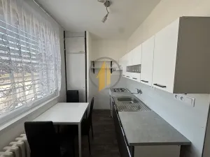 Pronájem bytu 1+1, Jičín, Přátelství, 36 m2