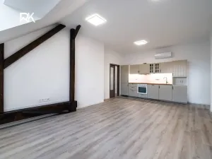 Pronájem bytu 3+kk, Kolín, Pražská, 75 m2