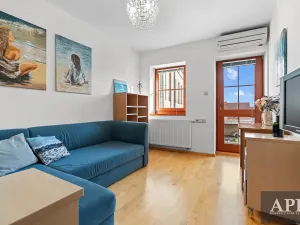 Prodej obchodního prostoru, Uherský Brod, Masarykovo nám., 275 m2