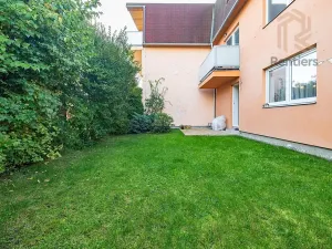 Prodej bytu 2+kk, Praha - Újezd nad Lesy, Domanovická, 67 m2