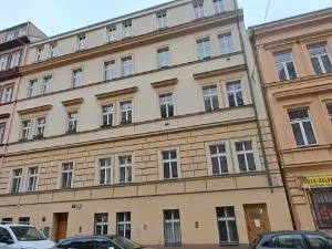 Prodej bytu 2+kk, Praha - Smíchov, Grafická, 49 m2