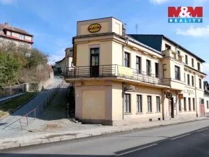 Pronájem bytu 1+1, Úpice, Palackého, 41 m2