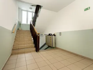 Prodej bytu 2+kk, Praha - Vinoř, Českodubská, 63 m2