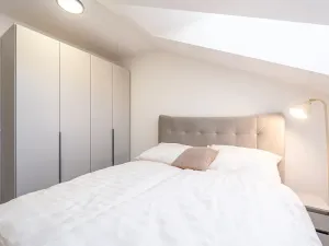Pronájem bytu 2+kk, Praha - Libeň, Pod Labuťkou, 52 m2