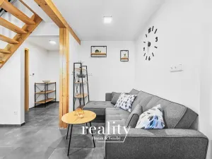 Prodej rodinného domu, Perná, 205 m2