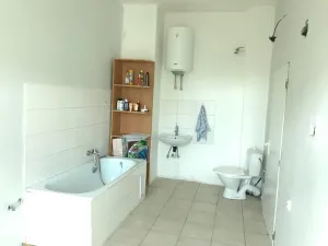 Pronájem bytu 2+1, Lom, Husova, 60 m2