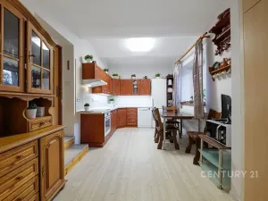 Pronájem rodinného domu, Lubenec, 150 m2