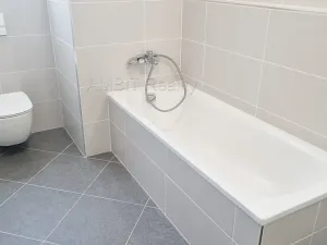 Pronájem bytu 1+kk, Praha - Hlubočepy, Ondrákové, 35 m2
