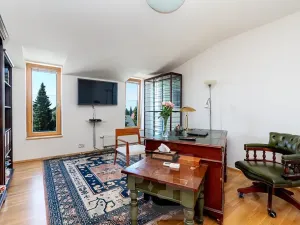 Prodej bytu 4+kk, Průhonice, Uhříněveská, 126 m2