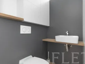 Pronájem bytu 1+kk, Praha - Záběhlice, Topolová, 31 m2