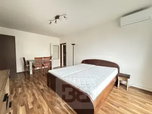 Pronájem bytu 1+1, Brno, Foltýnova, 38 m2